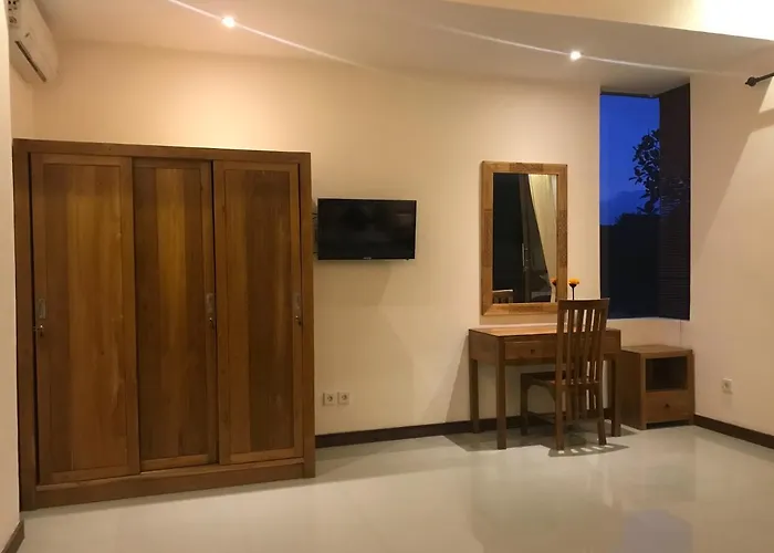 The Iyang Lodge *