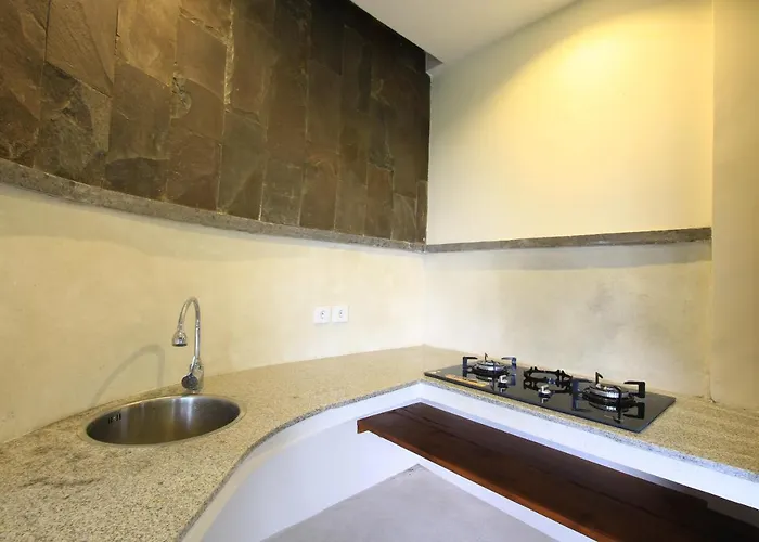 The Iyang Lodge *