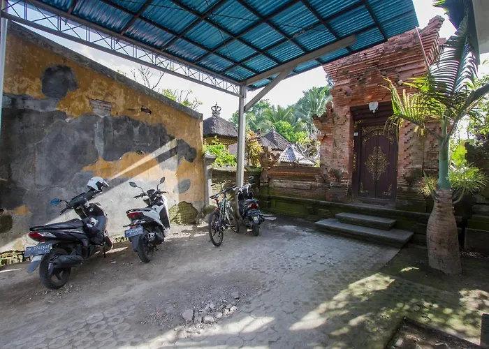 The Iyang Lodge